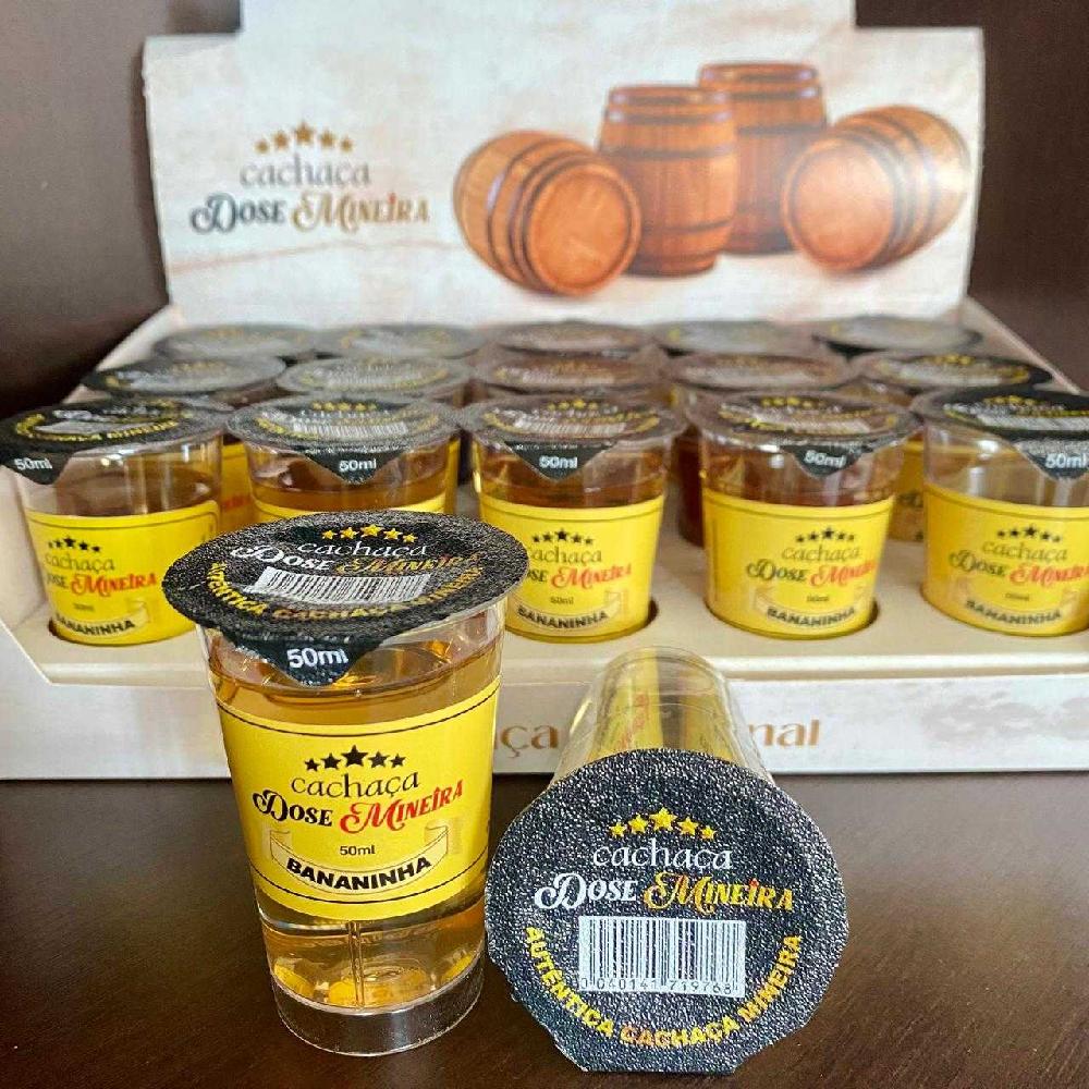 CACHACA-DOSE-MINEIRA-BANANINHA---DISPLAY-C-15-UND-50-ML