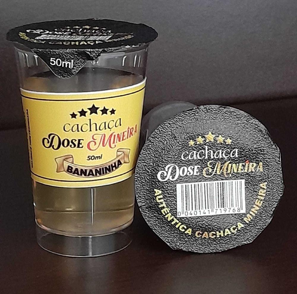 CACHACA-DOSE-MINEIRA-BANANINHA---DISPLAY-C-15-UND-50-ML